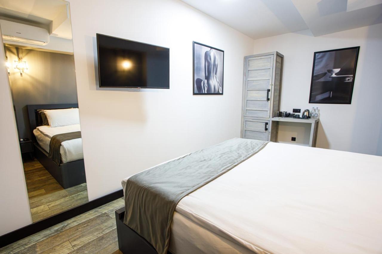 The Phoenix Boutique Hotel Erévan Extérieur photo