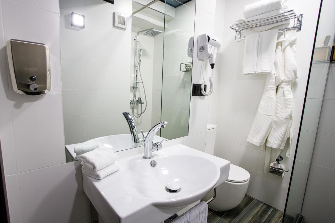 The Phoenix Boutique Hotel Erévan Extérieur photo