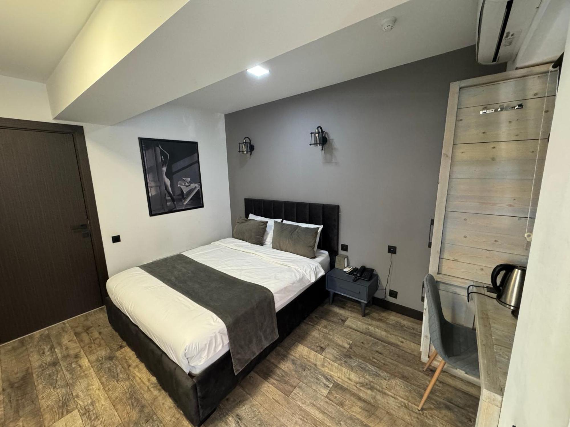 The Phoenix Boutique Hotel Erévan Extérieur photo