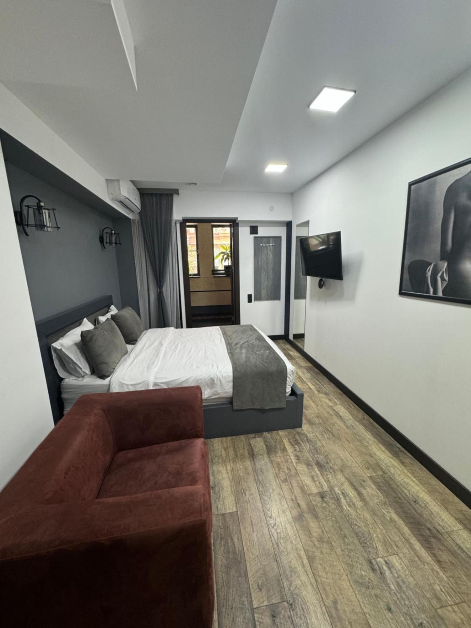 The Phoenix Boutique Hotel Erévan Extérieur photo